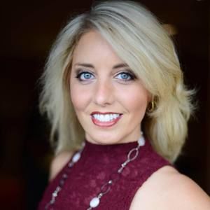 Meet your Posher, Carolyn